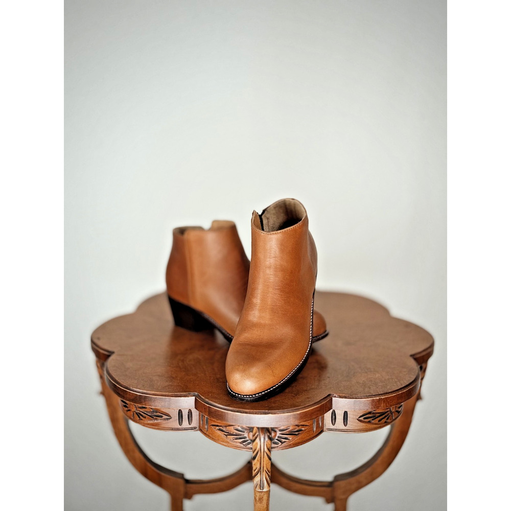 Adelante Leather Handmade to Order Boot US Womens 9B #0134C Guatamala